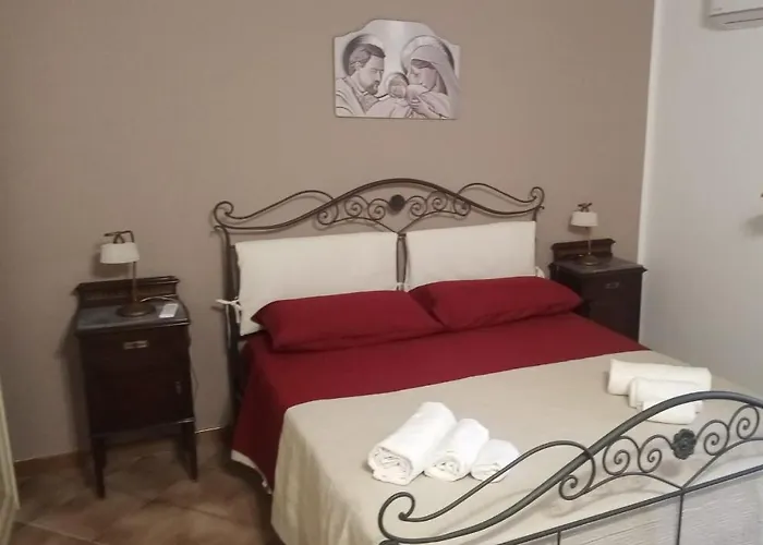 Dimora Punica 度假居 *